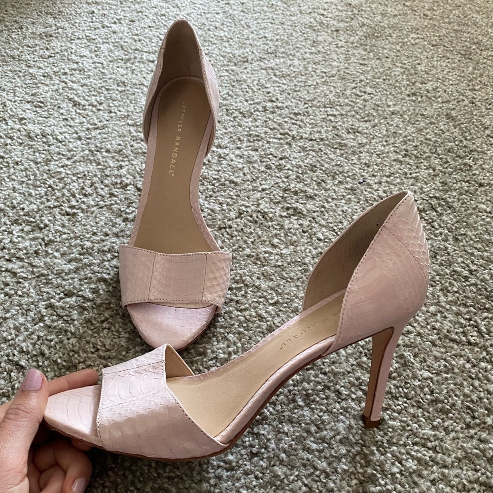 Loeffler Randall blush snakeskin heels 8